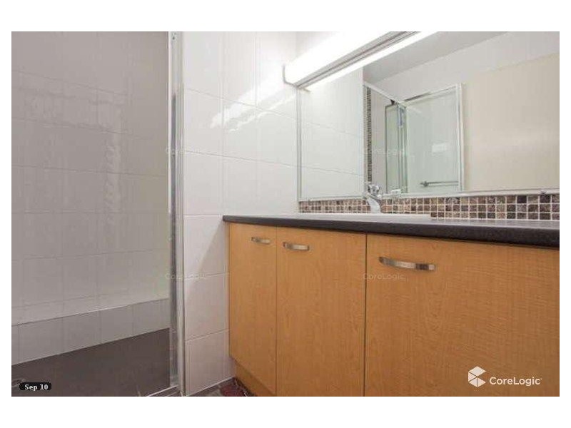 9/16 Gailey Rd, St Lucia QLD 4067