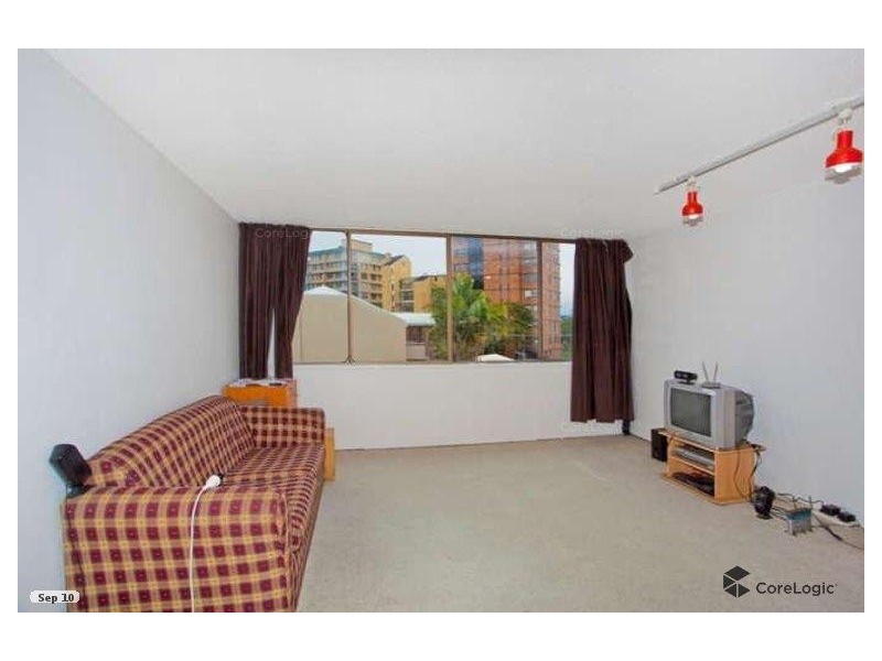 9/16 Gailey Rd, St Lucia QLD 4067