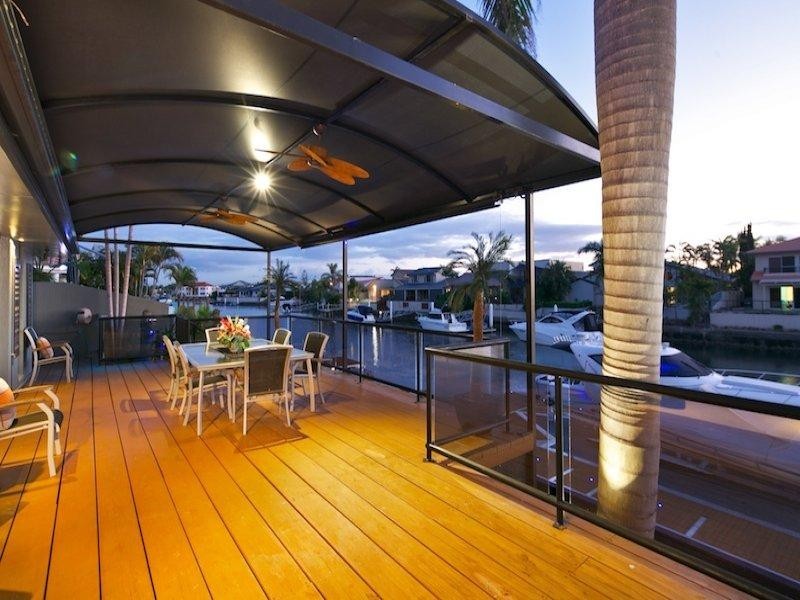 13 Cockleshell Court, Runaway Bay QLD 4216