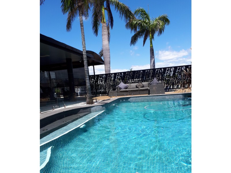 13 Cockleshell Court, Runaway Bay QLD 4216