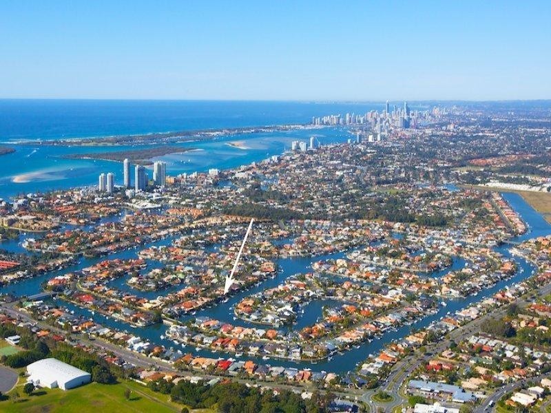 13 Cockleshell Court, Runaway Bay QLD 4216