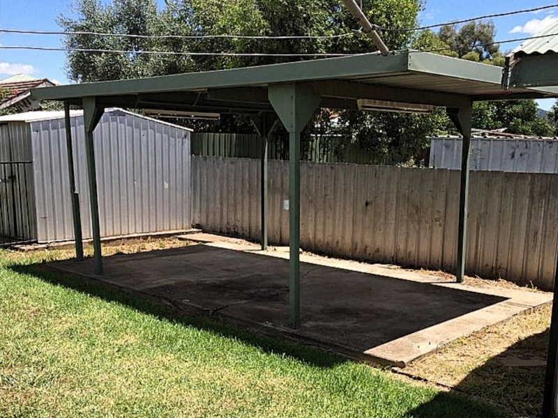 39 Clive Street, Wellington NSW 2820