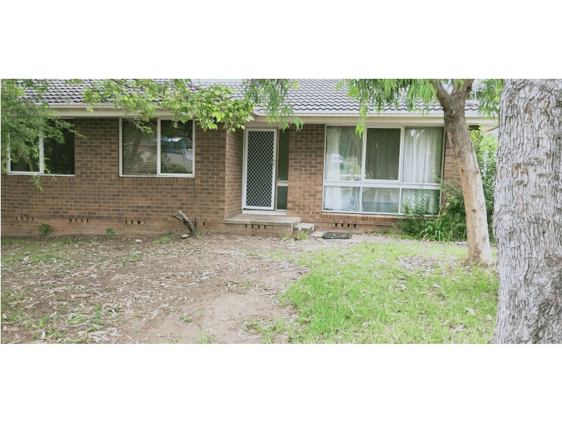 27 Lightwood Street, Ambarvale NSW 2560