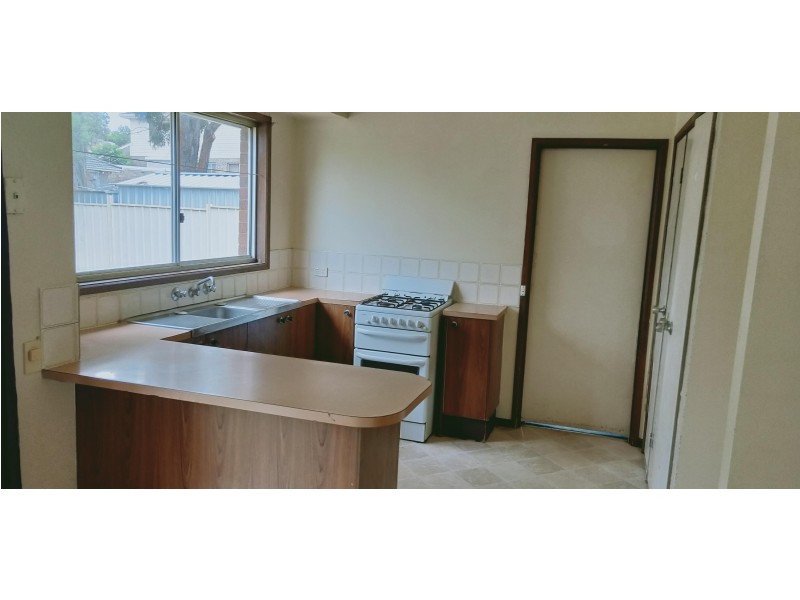 27 Lightwood Street, Ambarvale NSW 2560