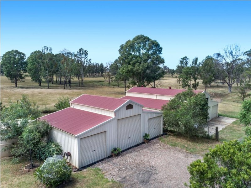 96 Littlefields Road, Luddenham NSW 2745