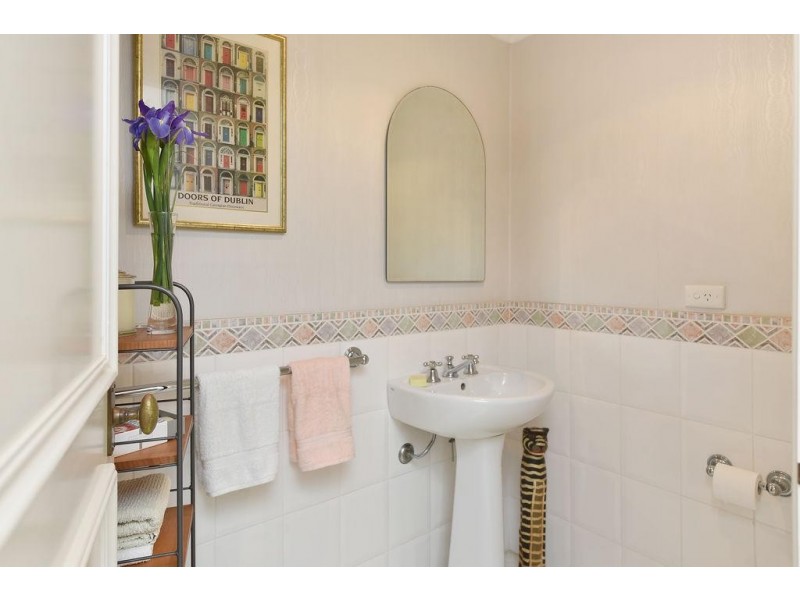 8 Boronia Avenue, Hunters Hill NSW 2110