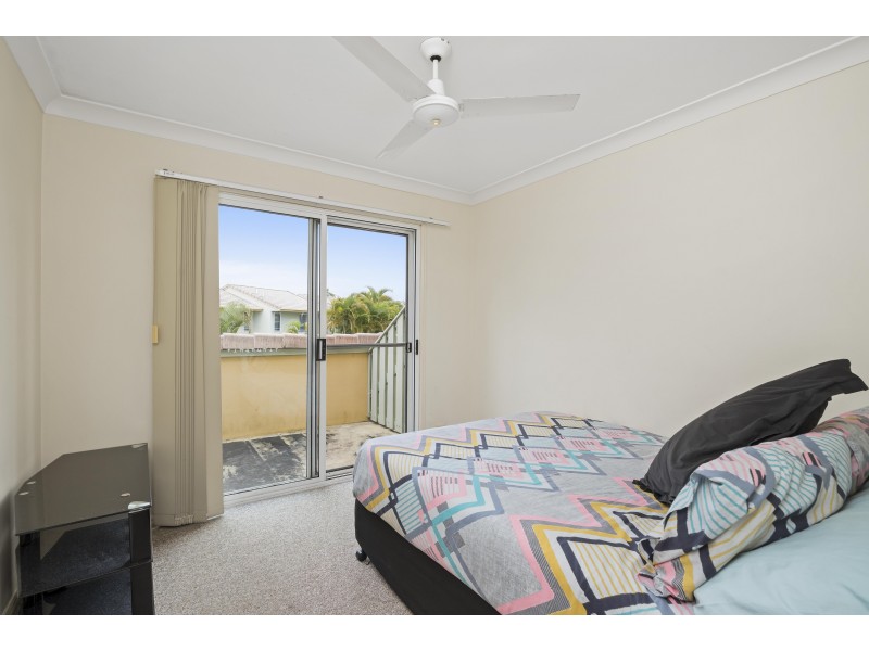Unit 84/215 Cottesloe Drive, Mermaid Waters QLD 4218