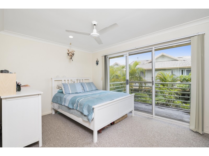 Unit 84/215 Cottesloe Drive, Mermaid Waters QLD 4218