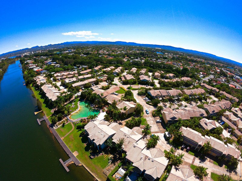 Unit 84/215 Cottesloe Drive, Mermaid Waters QLD 4218