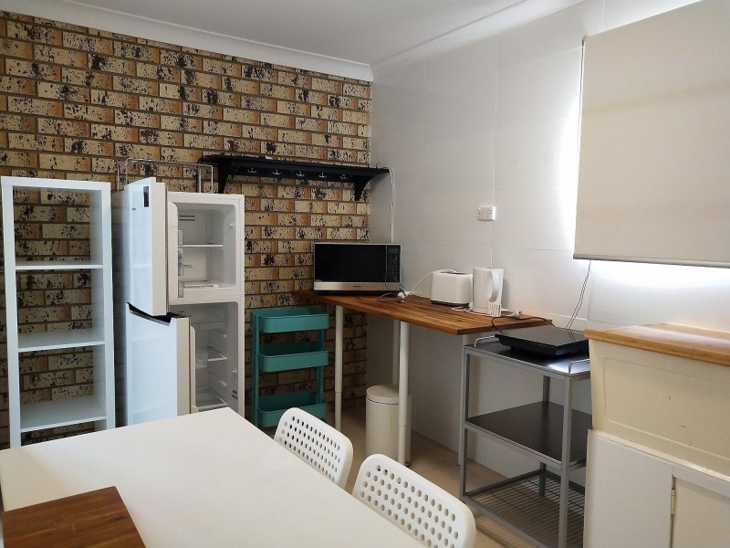 1 42 Romulus St, Robertson QLD 4109