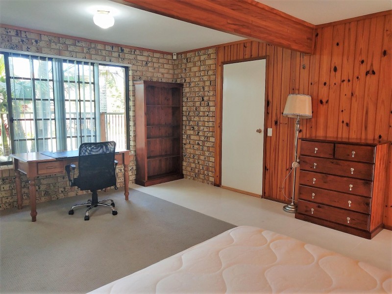 1 42 Romulus St, Robertson QLD 4109