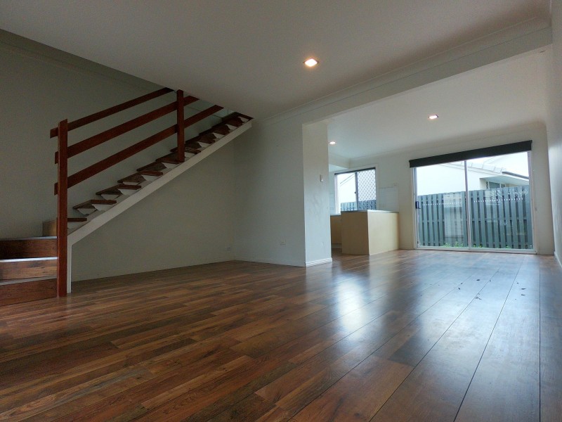 Unit 93/300 Cottesloe Drive, Mermaid Waters QLD 4218