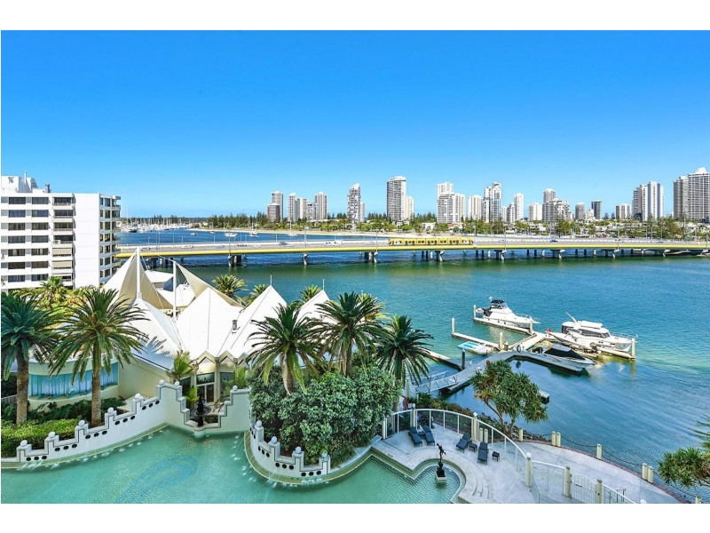Unit B83/75 Brighton parade, Southport QLD 4215
