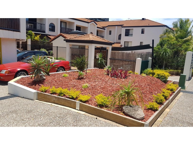 Apartment 37/11-15 Owens Lane Sou Owens Lane, Southport QLD 4215