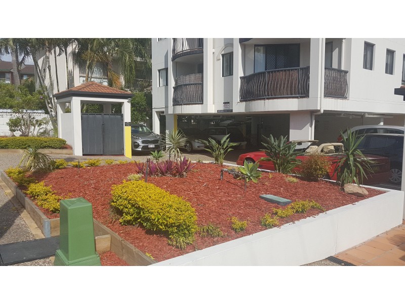 Apartment 37/11-15 Owens Lane Sou Owens Lane, Southport QLD 4215