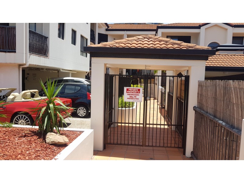 Apartment 37/11-15 Owens Lane Sou Owens Lane, Southport QLD 4215