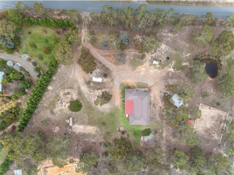 11 Wistringia Place, Tallong NSW 2579