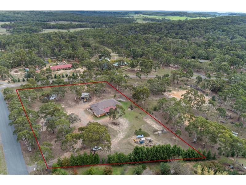 11 Wistringia Place, Tallong NSW 2579
