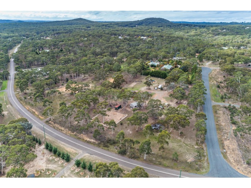 11 Wistringia Place, Tallong NSW 2579