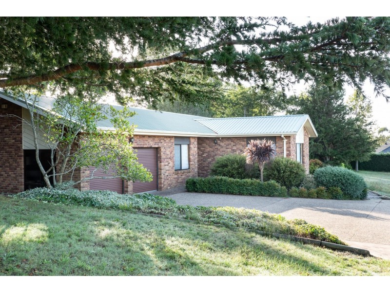 14 Young Road, Moss Vale NSW 2577