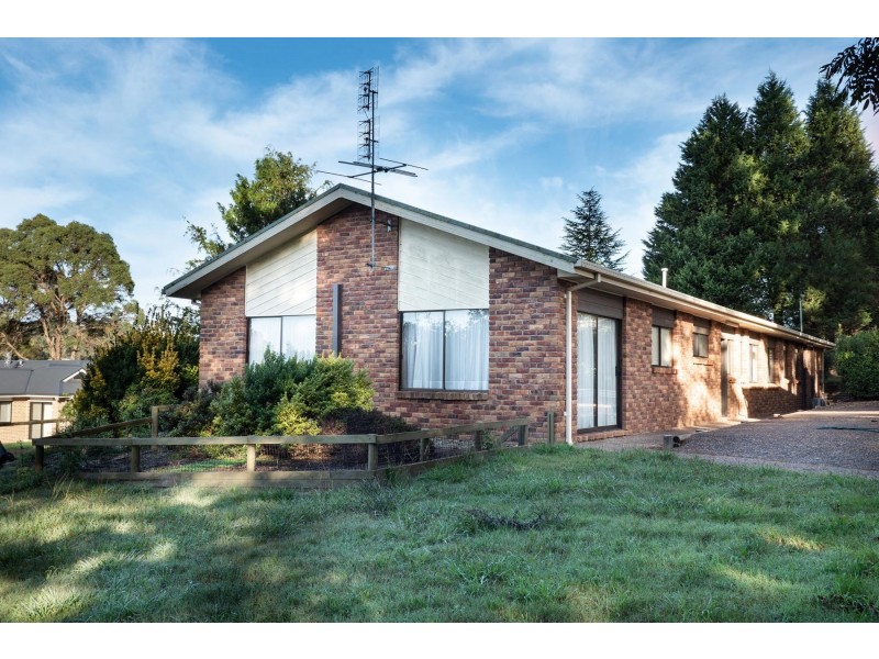 14 Young Road, Moss Vale NSW 2577