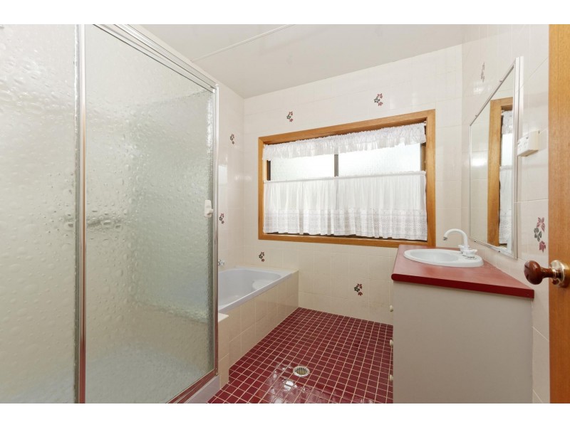 14 Young Road, Moss Vale NSW 2577