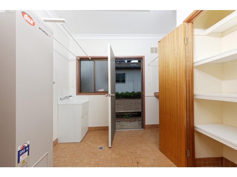 14 Young Road, Moss Vale NSW 2577