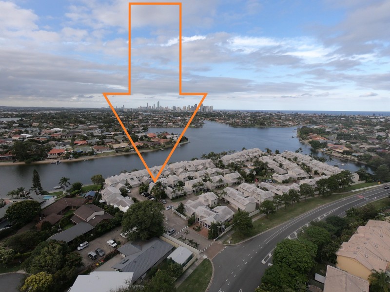 Unit 22/300 Cottesloe Drive, Mermaid Waters QLD 4218