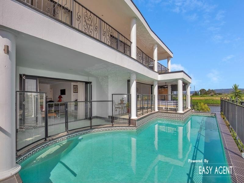 28 Coomera Court, Helensvale QLD 4212