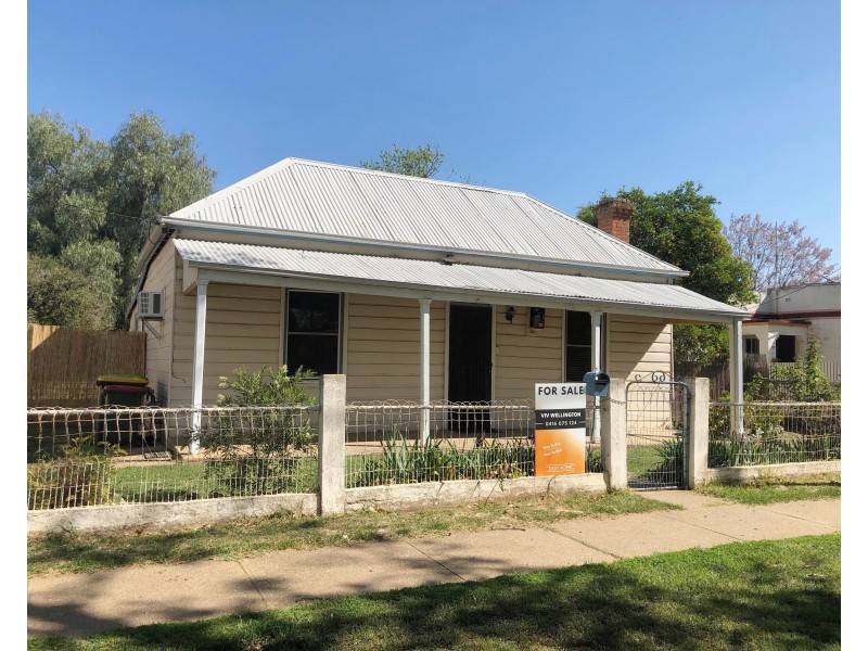 29 Whiteley Street, Wellington NSW 2820