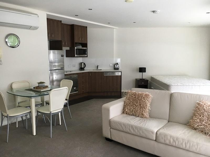 Unit 515B/1 Como Crescent, Southport QLD 4215