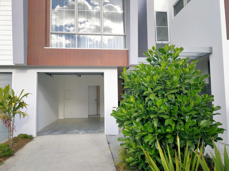 36 Florabella Drive, Robina QLD 4226