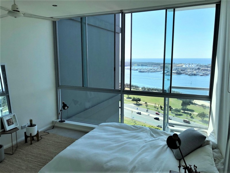 Unit 2107/1 Como Crescent, Southport QLD 4215