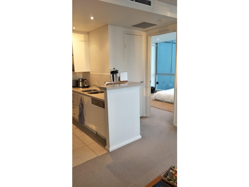 Unit 2107/1 Como Crescent, Southport QLD 4215