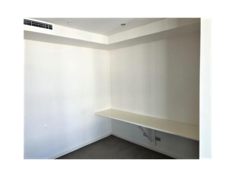 Unit 1502/1 Como Crescent, Southport QLD 4215