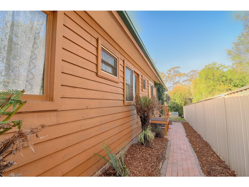 46 Banksia Street, Colo Vale NSW 2575