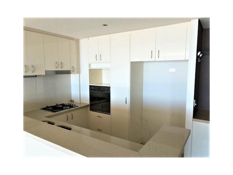 Unit 2904/1 Como Crescent, Southport QLD 4215