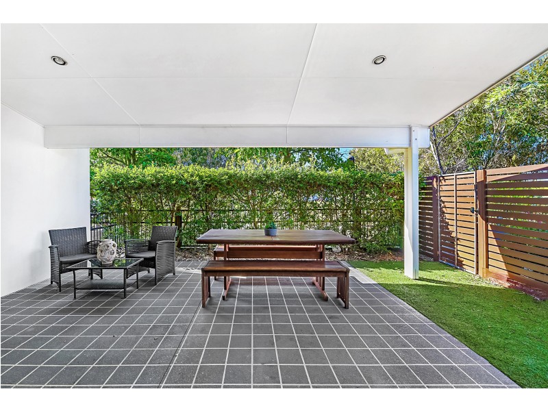 101 Verona Circuit, Burleigh Waters QLD 4220