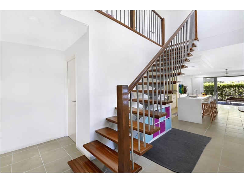 101 Verona Circuit, Burleigh Waters QLD 4220