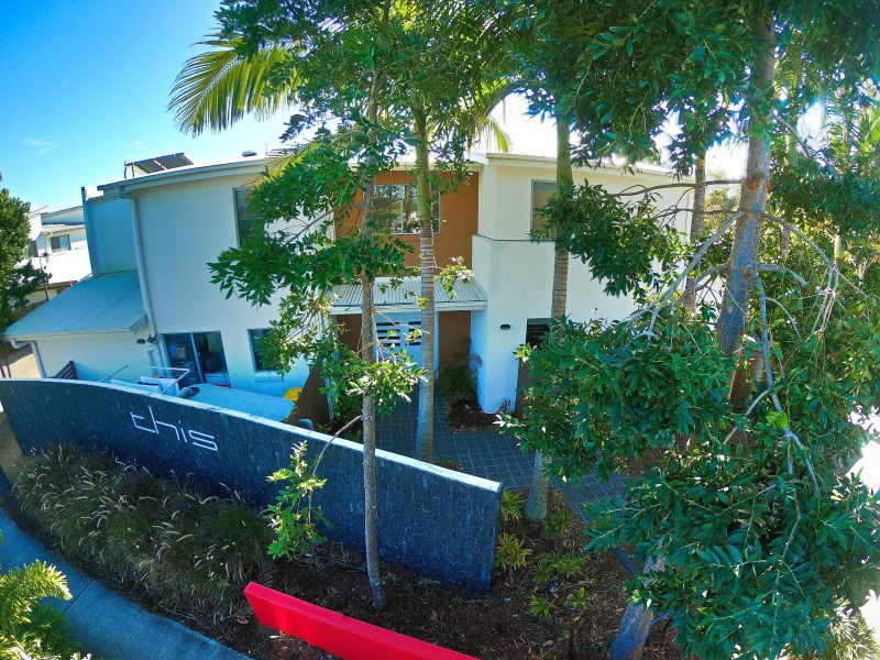 101 Verona Circuit, Burleigh Waters QLD 4220