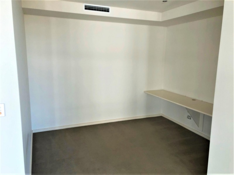 Unit 1202/1 Como Crescent, Southport QLD 4215