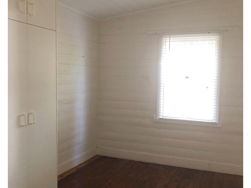 29 Whiteley Street, Wellington NSW 2820