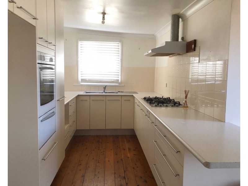 29 Whiteley Street, Wellington NSW 2820