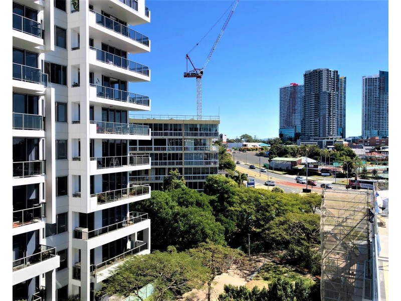 Unit 802/1 Como Crescent, Southport QLD 4215