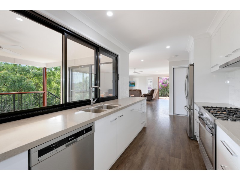 3 Paradise Place, Nambour QLD 4560