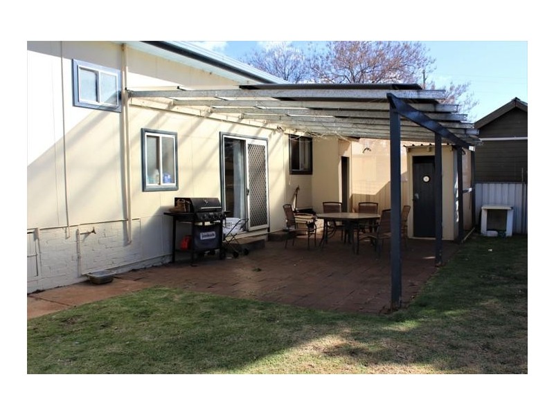 66 Gisborne Street, Wellington NSW 2820