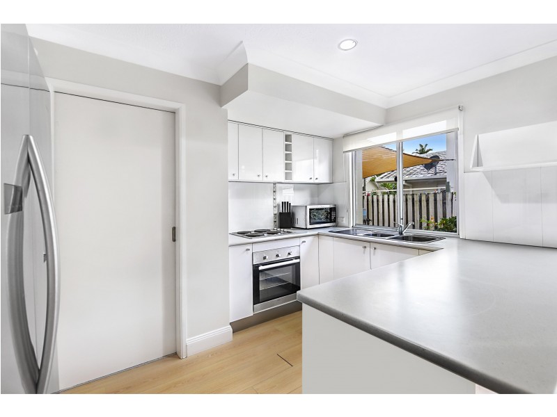 Unit 80/300 Cottesloe Drive, Mermaid Waters QLD 4218