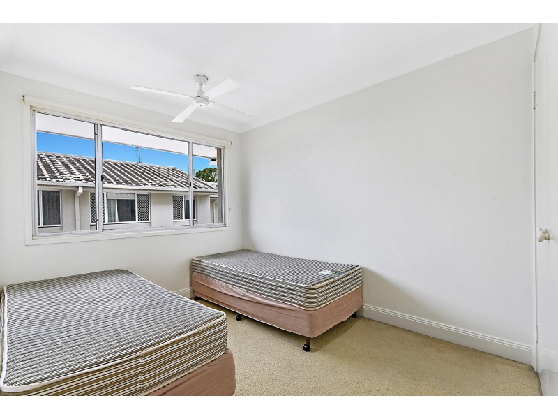 Unit 80/300 Cottesloe Drive, Mermaid Waters QLD 4218