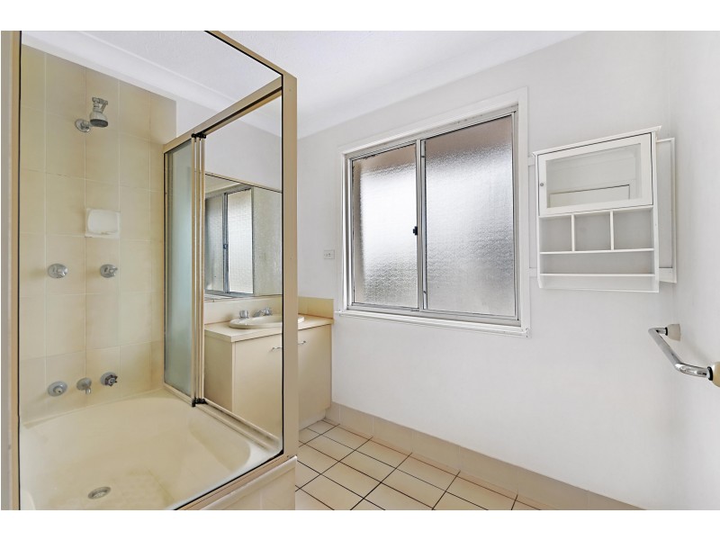 Unit 80/300 Cottesloe Drive, Mermaid Waters QLD 4218