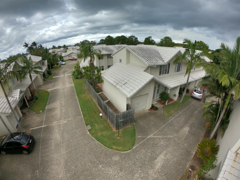 Unit 80/300 Cottesloe Drive, Mermaid Waters QLD 4218